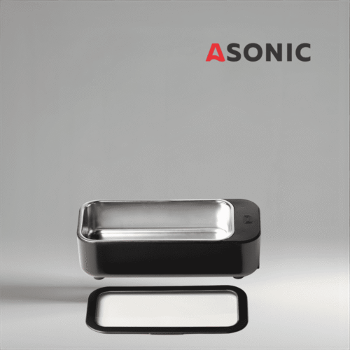 ASONIC HOME-450BLACK3 Pastrues ultrasonik ASONIC HOME-450black, dizajn modern i zi për pastrim të saktë në shtëpi të sendeve të vogla me vlerë. Pastrues ultrasonik ASONIC HOME-450black, dizajn kompakt i zi për pastrimin e bizhuterive, syzeve dhe sendeve të vogla.